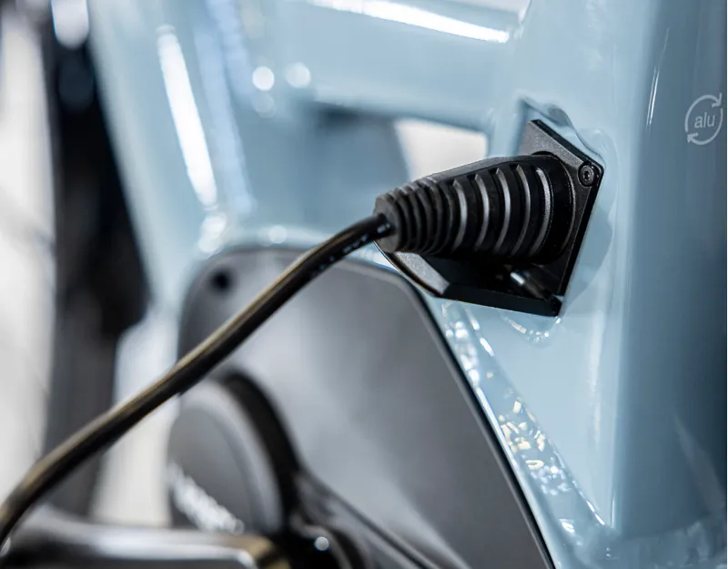 Trek District+ 3 Lowstep 400wh Electric Hybrid Bike 2023 in Battleship Blue-1